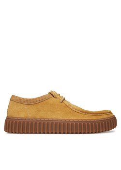 Półbuty Clarks Torhill Low 26180911 Żółty ze sklepu eobuwie.pl w kategorii Półbuty męskie - zdjęcie 181897373