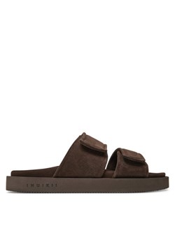 Klapki Inuikii Suede Double Band 50102-510 Brązowy ze sklepu eobuwie.pl w kategorii Klapki męskie - zdjęcie 181897811