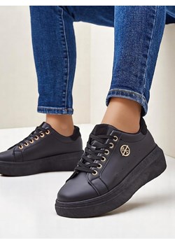 Royalfashion Sportowe sneakersy damskie Clevermood ze sklepu royalfashion.pl w kategorii Buty sportowe damskie - zdjęcie 181908824