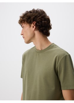 Reserved - Strukturalny t-shirt comfort fit - ciemnozielony ze sklepu Reserved w kategorii T-shirty męskie - zdjęcie 181914811