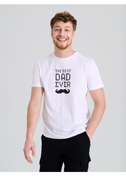 Sinsay - Koszulka "Najlepszy tata na świecie" - biały ze sklepu Sinsay w kategorii T-shirty męskie - zdjęcie 181929532