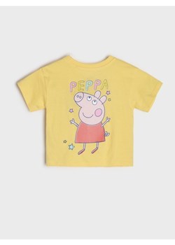 Sinsay - Koszulka z ozdobnym printem na plecach Peppa Pig - żółty ze sklepu Sinsay w kategorii Bluzki dziewczęce - zdjęcie 181929632