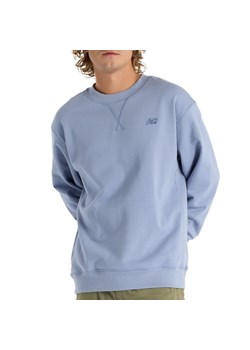 Bluza New Balance MT41506DUS - niebieska ze sklepu streetstyle24.pl w kategorii Bluzy męskie - zdjęcie 181930282