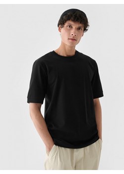 Męski t-shirt basic Outhorn OTHWAW24TTSHM1759 - czarny ze sklepu Sportstylestory.com w kategorii T-shirty męskie - zdjęcie 181943844