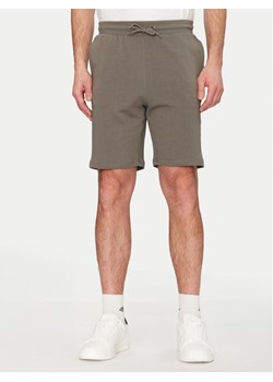 Only & Sons Szorty sportowe Neil 22015623 Zielony Regular Fit ze sklepu MODIVO w kategorii Spodenki męskie - zdjęcie 181951772