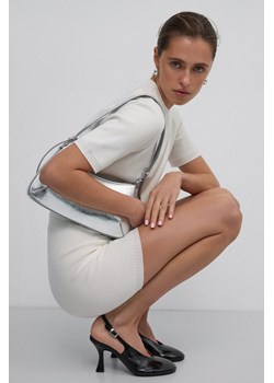 Estro: Czarne buty na obcasie typu slingback z włoskiej skóry lakierowanej Premium ze sklepu Estro w kategorii Czółenka - zdjęcie 181954181
