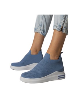 Niebieskie sneakersy skarpetkowe wsuwane ze sklepu ButyModne.pl w kategorii Buty sportowe damskie - zdjęcie 181955690