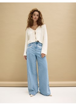 Reserved - Jeansy wide leg z haftem - niebieski ze sklepu Reserved w kategorii Jeansy damskie - zdjęcie 181966001