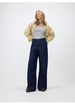 Reserved - Jeansy wide leg z lyocellu - granatowy ze sklepu Reserved w kategorii Jeansy damskie - zdjęcie 181967380