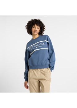 Bluza damska New Balance WT51923VTI – niebieska ze sklepu New Balance Poland w kategorii Bluzy damskie - zdjęcie 181972474