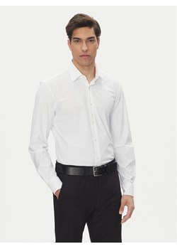 BOSS Koszula P-Hank 50539391 Biały Slim Fit ze sklepu MODIVO w kategorii Koszule męskie - zdjęcie 181978500