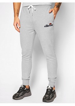 Ellesse Spodnie dresowe Nioro SHS08783 Szary Classic Fit ze sklepu MODIVO w kategorii Spodnie męskie - zdjęcie 181978510
