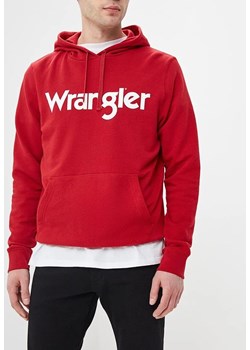 WRANGLER LOGO HOODIE MĘSKA BLUZA Z KAPTUREM SCARLET RED W6590HAUU 112130625 ze sklepu YouNeedit.pl w kategorii Bluzy męskie - zdjęcie 181982891