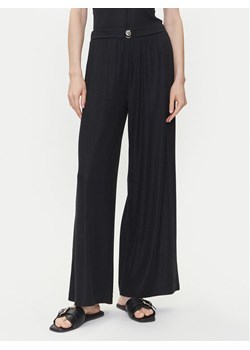 Emporio Armani Spodnie materiałowe EW000594 AF12206 FC043 Czarny Wide Leg ze sklepu MODIVO w kategorii Spodnie damskie - zdjęcie 181984043