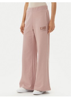 EA7 Emporio Armani Spodnie dresowe 7W000179 AF12473 U4079 Różowy Wide Leg ze sklepu MODIVO w kategorii Spodnie damskie - zdjęcie 181984093