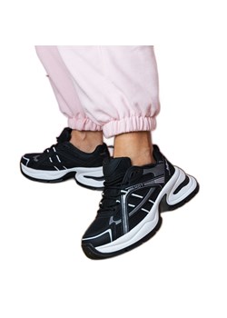Czarne sneakersy sportowe na masywnej podeszwie ze sklepu ButyModne.pl w kategorii Buty sportowe damskie - zdjęcie 181984784