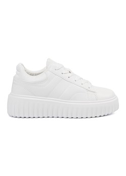 Shelvt Białe sneakersy damskie ze sklepu ButyModne.pl w kategorii Buty sportowe damskie - zdjęcie 181985201