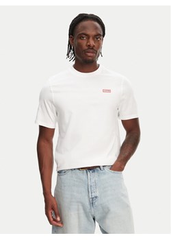 Hunter T-Shirt Tavish HARM0082251 Biały Regular Fit ze sklepu MODIVO w kategorii T-shirty męskie - zdjęcie 181988581