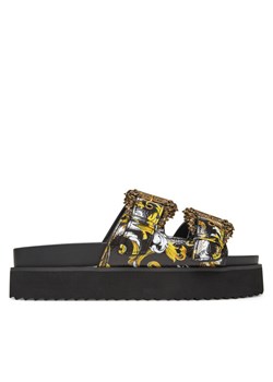 Versace Jeans Couture Klapki 78VA3SM1 Czarny ze sklepu MODIVO w kategorii Klapki damskie - zdjęcie 181988720
