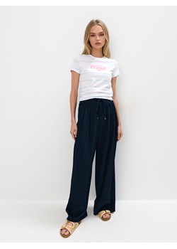 Mohito - Bawełniany t-shirt z nadrukiem - błękitny ze sklepu Mohito w kategorii Bluzki damskie - zdjęcie 181993693