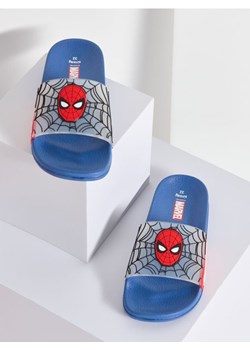 Sinsay - Klapki Spider-Man - wielobarwny ze sklepu Sinsay w kategorii Klapki dziecięce - zdjęcie 181998684