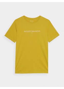 Męski t-shirt z nadrukiem 4F 4FWSS24TTSHM1156 - żółty ze sklepu Sportstylestory.com w kategorii T-shirty męskie - zdjęcie 181999222