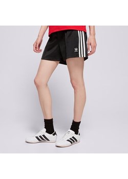 ADIDAS SZORTY FIREBIRD SHORT ze sklepu Sizeer w kategorii Szorty - zdjęcie 182001364