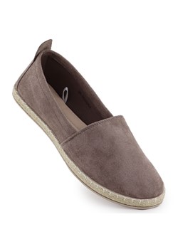 Espadryle damskie wsuwane zamszowe khaki Potocki PY16332 zielone ze sklepu ButyModne.pl w kategorii Espadryle damskie - zdjęcie 182004054