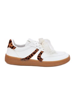 Niskie Sneakersy Damskie Z Koronką Panterka Białe ze sklepu ButyModne.pl w kategorii Buty sportowe damskie - zdjęcie 182004271