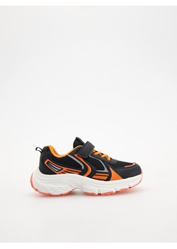 Reserved - Kolorowe sneakersy - czarny ze sklepu Reserved w kategorii Buty sportowe dziecięce - zdjęcie 182011384