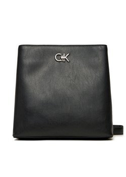 Torebka Calvin Klein Ck Bucket Bag K60K612803 Czarny ze sklepu eobuwie.pl w kategorii Listonoszki - zdjęcie 182025671