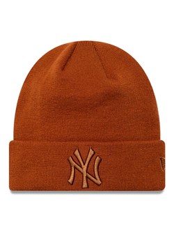 Czapka New Era League Essential 60580735 Brązowy ze sklepu eobuwie.pl w kategorii Czapki zimowe męskie - zdjęcie 182026951