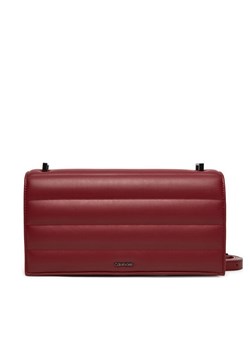 Torebka Calvin Klein Line Quilt Sm Conv Shoulder Bag K60K612639 Bordowy ze sklepu eobuwie.pl w kategorii Listonoszki - zdjęcie 182030320