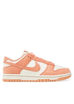 Sneakersy Nike Dunk Low HJ7673 Pomarańczowy ze sklepu eobuwie.pl w kategorii Buty sportowe damskie - zdjęcie 182030962