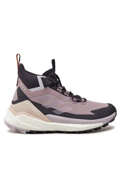 Trekkingi adidas Terrex Free Hiker 2.0 Gore-Tex IH3532 Fioletowy ze sklepu eobuwie.pl w kategorii Buty trekkingowe damskie - zdjęcie 182032540