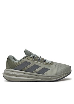 Buty do biegania adidas Questar 3 IE8182 Zielony ze sklepu eobuwie.pl w kategorii Buty sportowe męskie - zdjęcie 182033853
