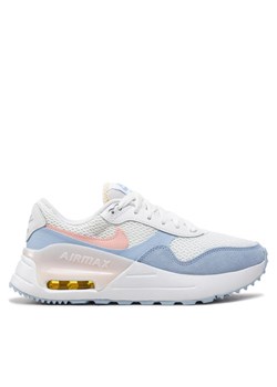 Sneakersy Nike DM9538 106 Biały ze sklepu eobuwie.pl w kategorii Buty sportowe damskie - zdjęcie 182034560
