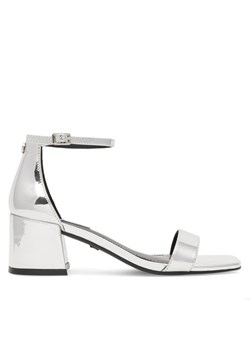 Sandały Nine West ERMINA FF-2308 Srebrny ze sklepu eobuwie.pl w kategorii Sandały damskie - zdjęcie 182034760