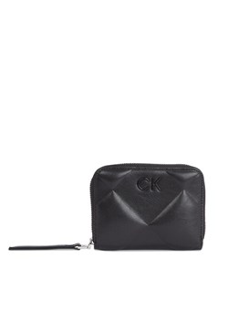 Duży Portfel Damski Calvin Klein Quilt K60K611783 Czarny ze sklepu eobuwie.pl w kategorii Portfele damskie - zdjęcie 182035443