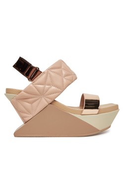 Sandały United Nude Delta Wedge Puffy 10902861188 Beżowy ze sklepu eobuwie.pl w kategorii Sandały damskie - zdjęcie 182035711