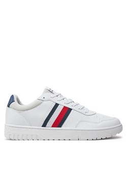 Sneakersy Tommy Hilfiger Th Basket Core Lite FM0FM05116 Biały - id: 0000304442599 - marki Tommy Hilfiger - 182036283 Sneakersy Tommy Hilfiger Th Basket Core Lite FM0FM05116 Biały ze sklepu eobuwie.pl w kategorii Buty sportowe męskie - zdjęcie 182036283