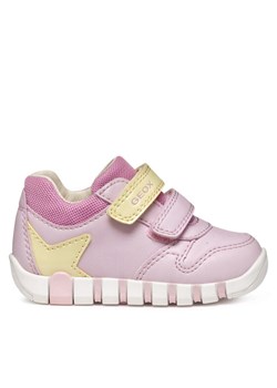 Sneakersy Geox B Iupidoo B5558A 05402 CE82M Różowy ze sklepu eobuwie.pl w kategorii Buty sportowe dziecięce - zdjęcie 182036722