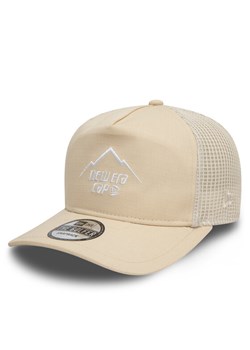 Czapka z daszkiem New Era Golfer 60595149 Écru ze sklepu eobuwie.pl w kategorii Czapki z daszkiem damskie - zdjęcie 182040590
