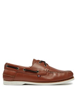 Półbuty Tommy Hilfiger Th Boat Shoe Core Lth FM0FM05569 Brązowy ze sklepu eobuwie.pl w kategorii Mokasyny męskie - zdjęcie 182042760