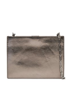 Torebka Calvin Klein Ck Night Square Crossbody_Shiny K60K612793 Srebrny ze sklepu eobuwie.pl w kategorii Kopertówki - zdjęcie 182048984