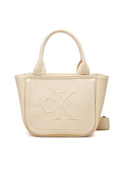 Torebka Calvin Klein Jeans Summer Canvas Mini Tote LV04K3160G Beżowy ze sklepu eobuwie.pl w kategorii Torebki damskie - zdjęcie 182051372