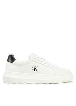 Sneakersy Calvin Klein Jeans Chunky Cupsole Low Mg YW0YW01769 Biały ze sklepu eobuwie.pl w kategorii Buty sportowe damskie - zdjęcie 182052831