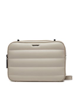 Torebka Calvin Klein Line Quilt Camera Bag K60K612114 Szary ze sklepu eobuwie.pl w kategorii Listonoszki - zdjęcie 182055392