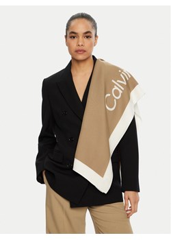 Chusta Calvin Klein K60K612882 Beżowy ze sklepu eobuwie.pl w kategorii Szaliki i chusty damskie - zdjęcie 182056993