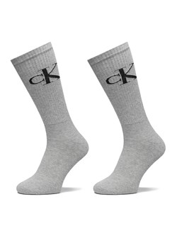 Zestaw 2 par wysokich skarpet męskich Calvin Klein Jeans 701228802 Szary ze sklepu eobuwie.pl w kategorii Skarpetki męskie - zdjęcie 182058934